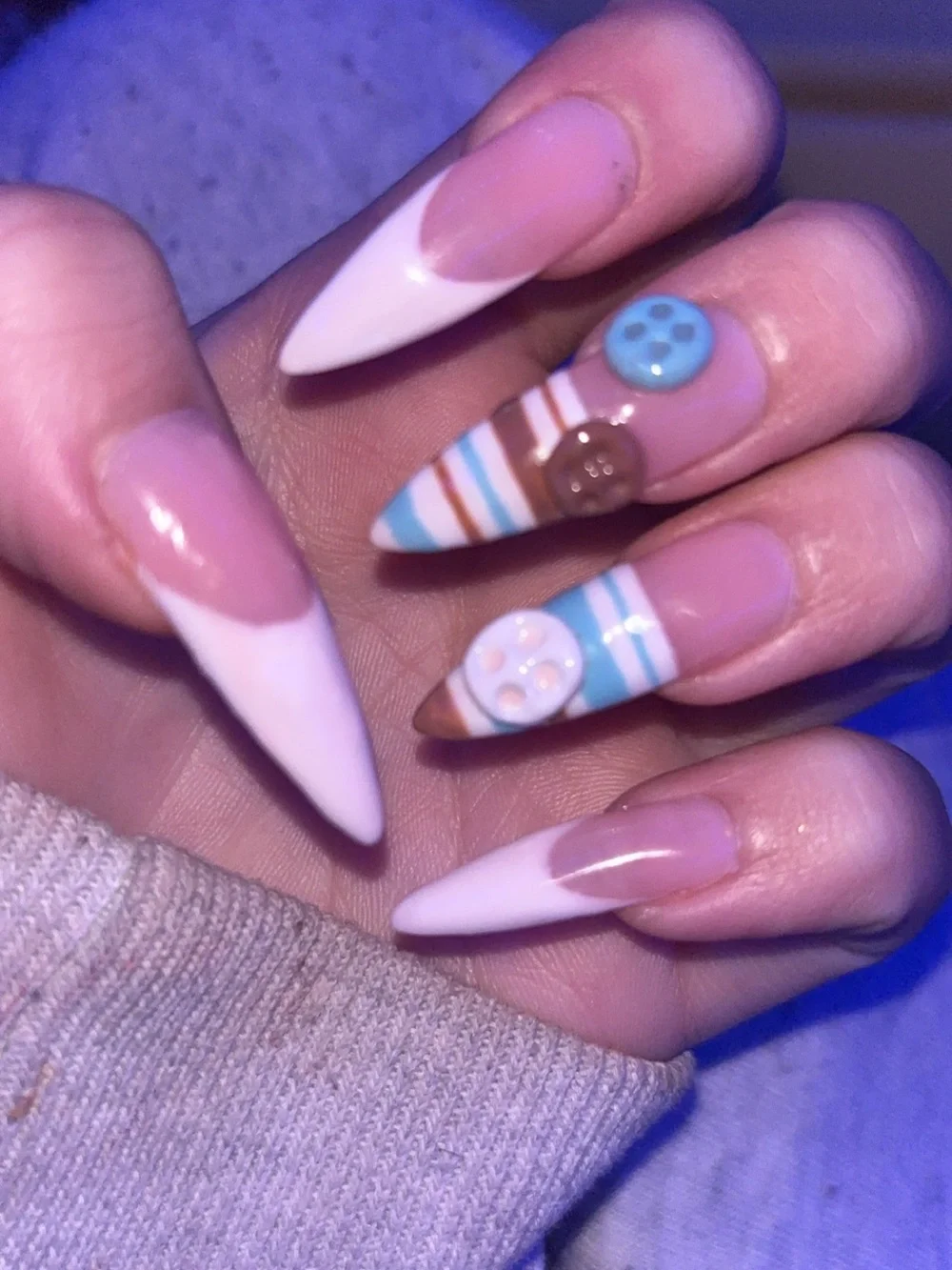 A few sets I’ve done!! I do make custom sets so if your interested dm me on fb!!